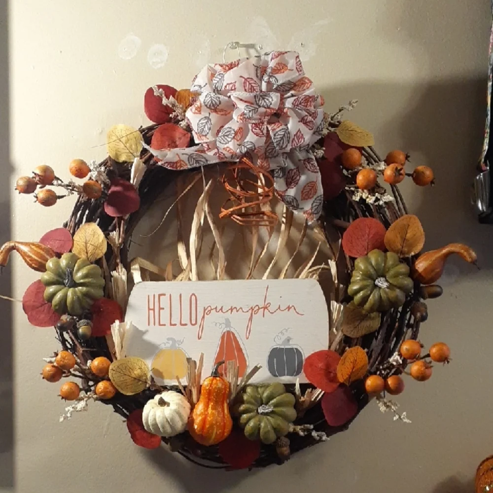 Autumn Handmade Grapvine Wreath with Pumpkins and Leaves